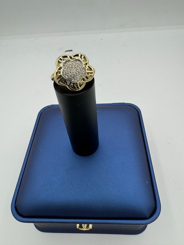 Anillo flor