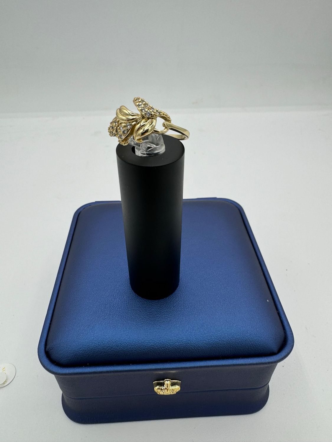 Anillo hoja