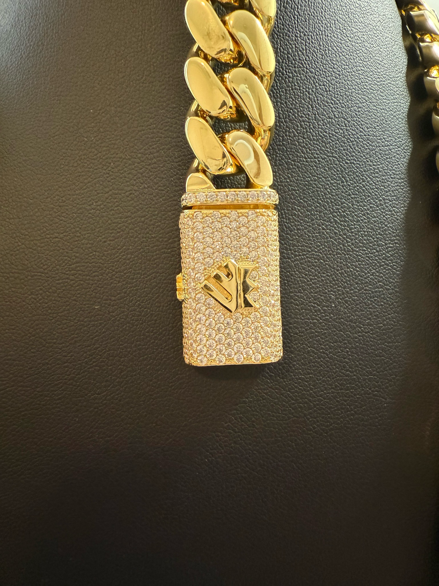 Set 15 mm x 24 largo de logo