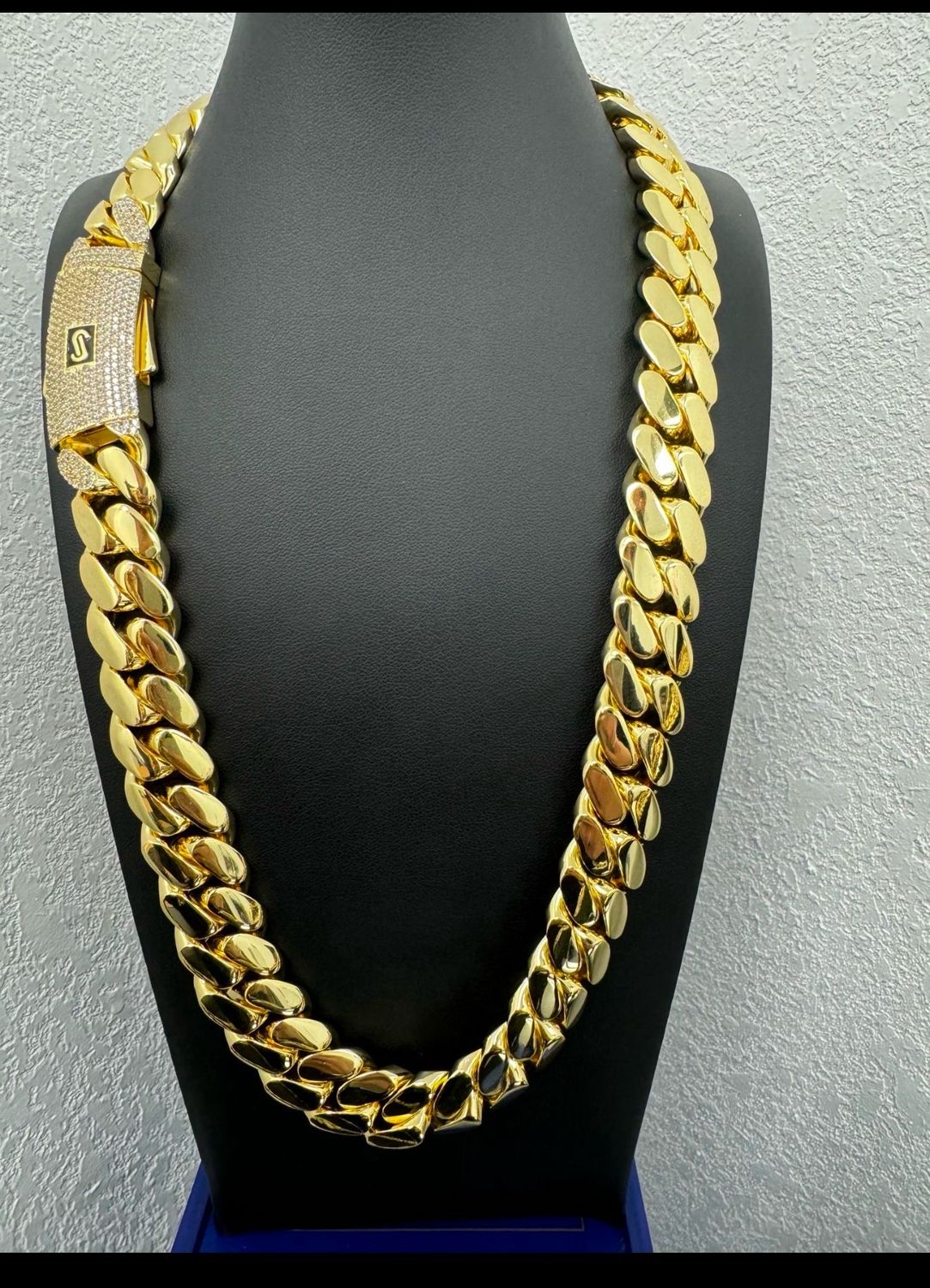 Cadena 18 mm x 24 largo Monaco