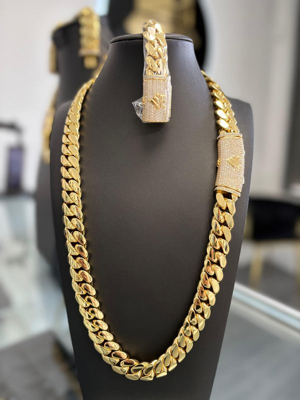 Set 15mm curvo con logo