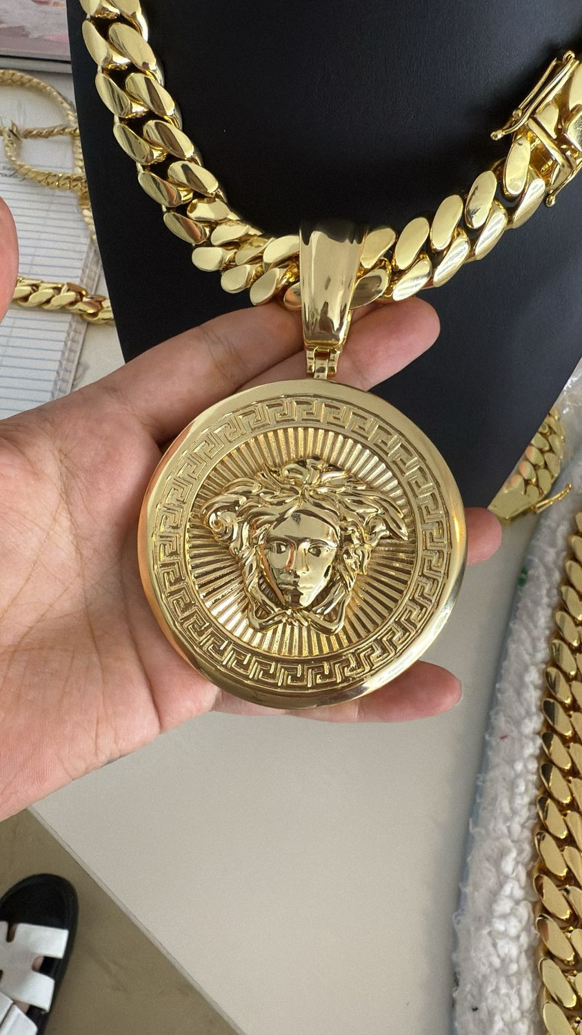 Dijes grandes laminado 14 k