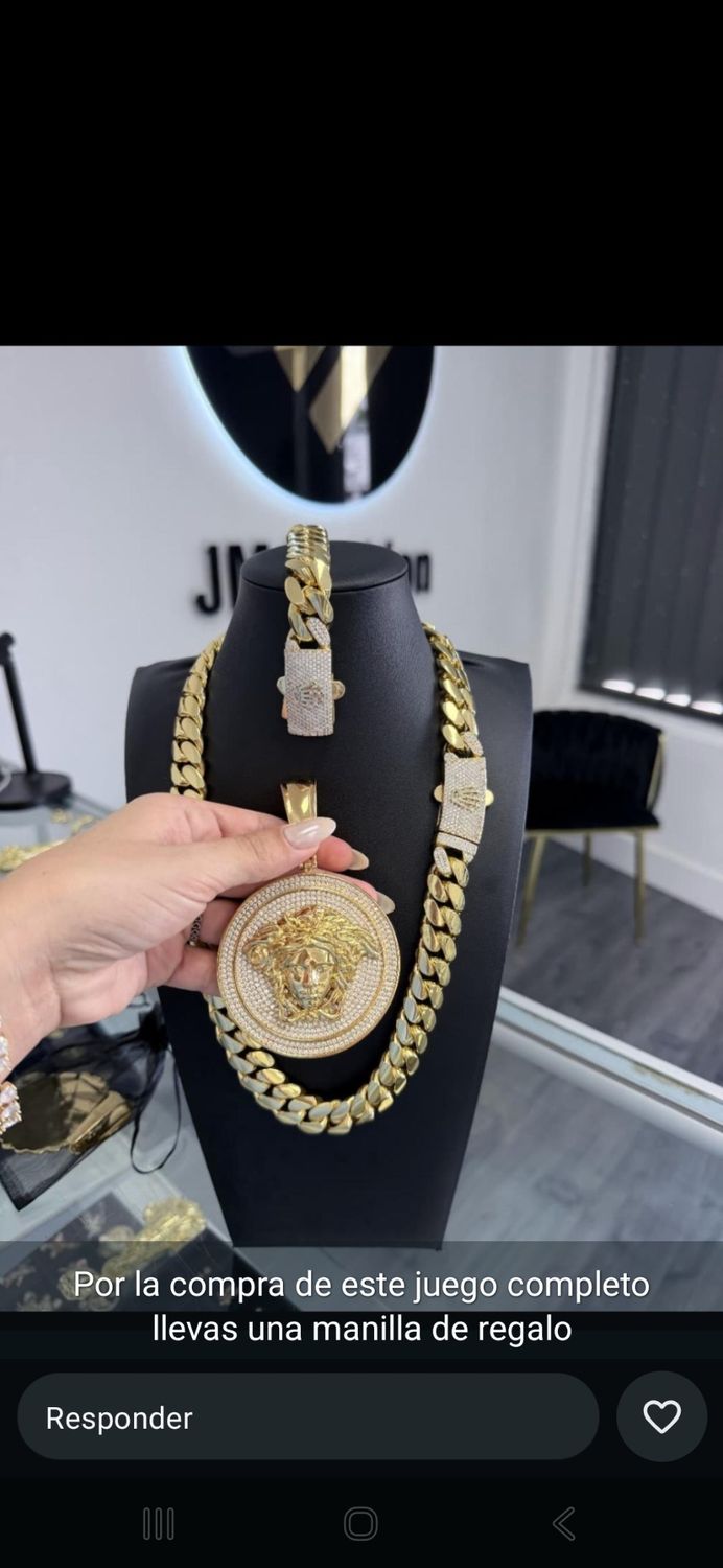 Combo set con dije (escoger set con la vendedora)