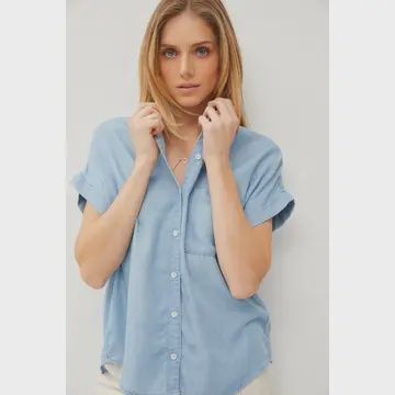 CHAMBRAY ROLL SHORT SLEEVE