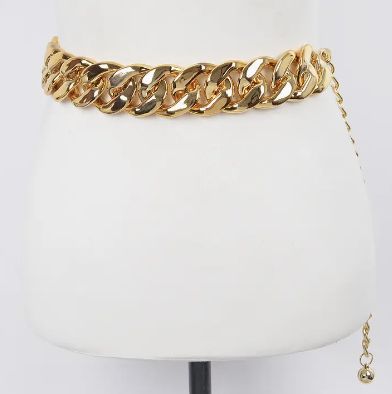 Oversized Chain Belt gold