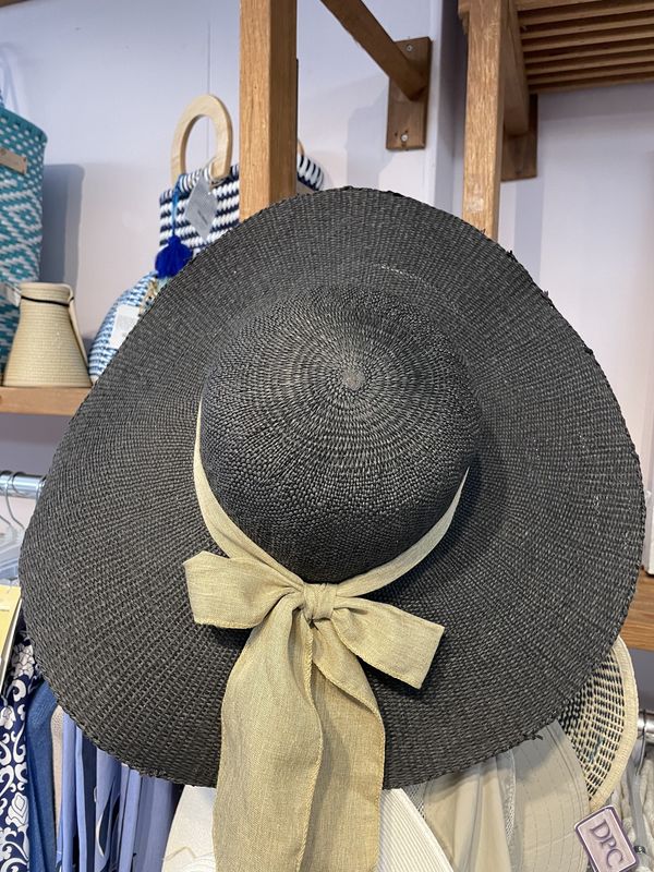 Black Wide hat
