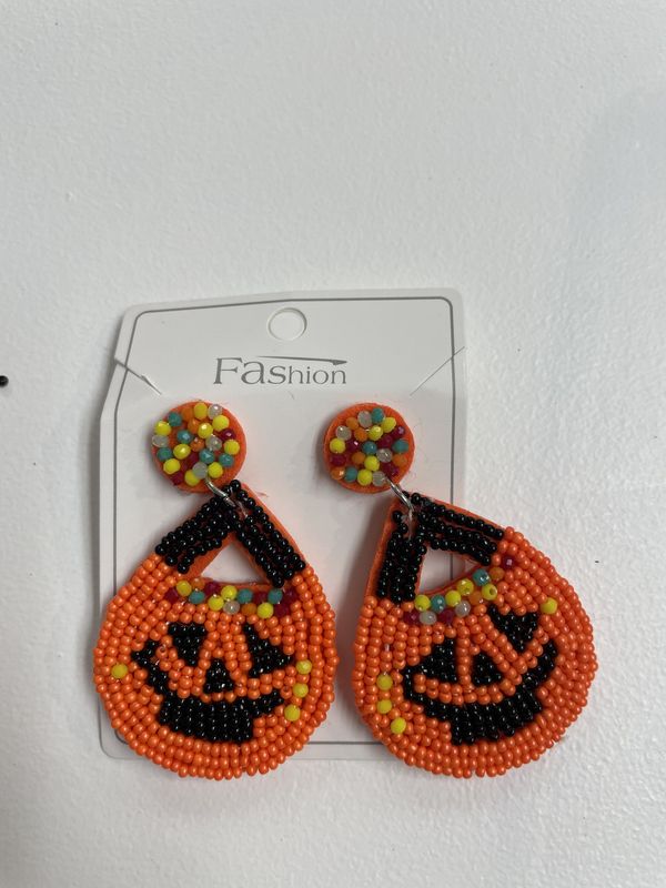 Pumpkin Halloween Beaded Earrings