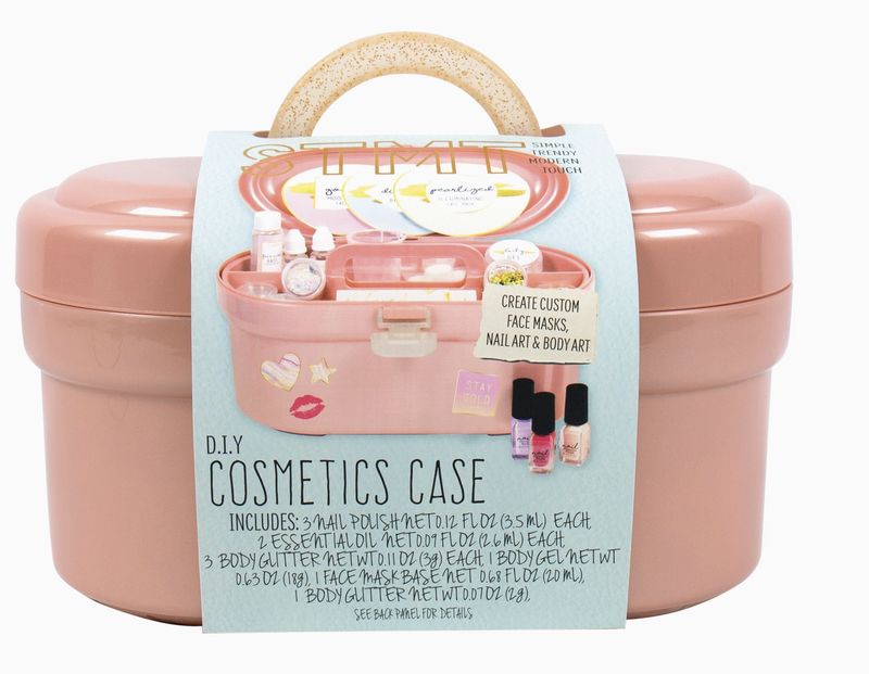 D.I.Y. Complete Cosmetics Case Playset