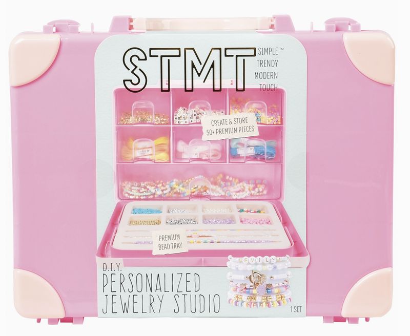D.I.Y. Personalized Jewelry Studio for kids