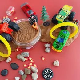 Monster Truck Kiddough Play Kit