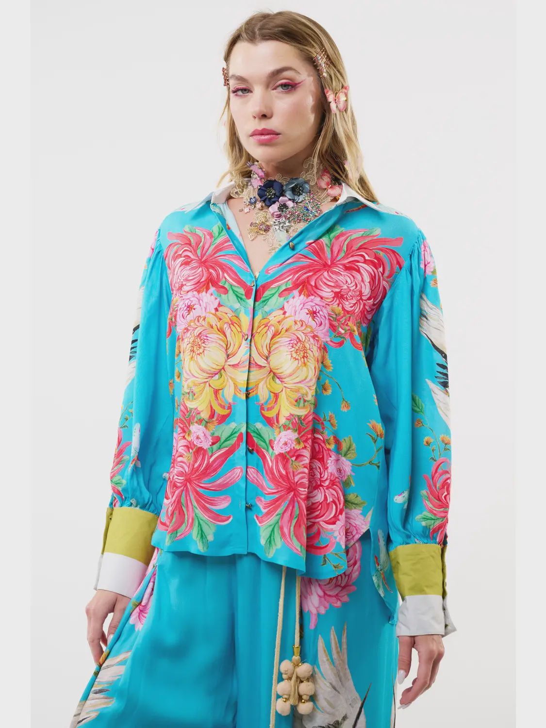 The Legend of the Crane Shirt, Color and Size: Teal Crane / S