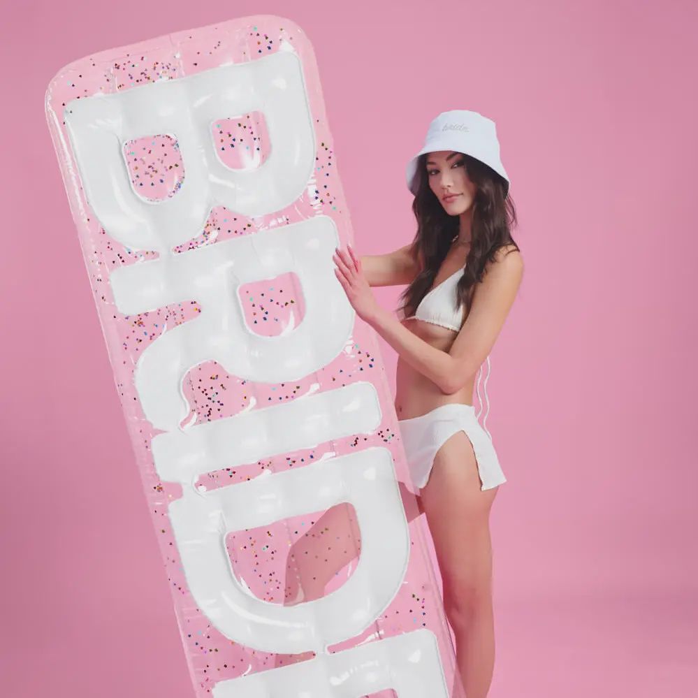 The Bride Pool Float - as used by Selena Gomez 6 foot