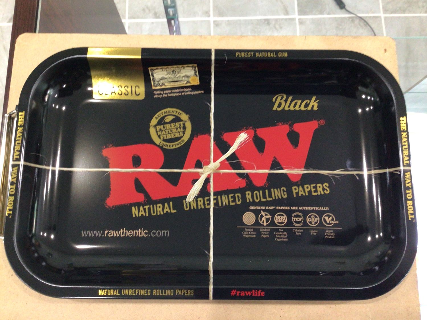 Raw Small Black Rolling Tray