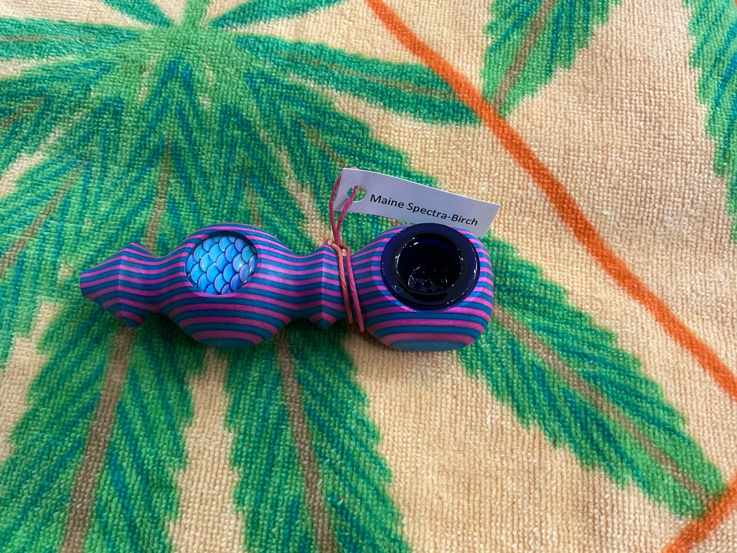 Steve Dank Pipes, Variant Name: Galaxy Fish Scales