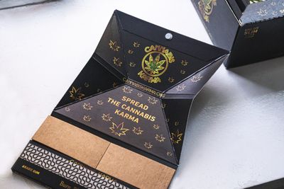 Cannabis Karma Rolling Papers | Organic Hemp | King Size Slim + Tips & Tray