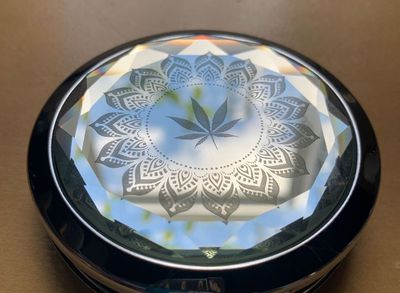 Fashionably High Canna Compact Mirror