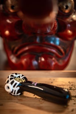 Jellyfish Glass Black & White  Spoon