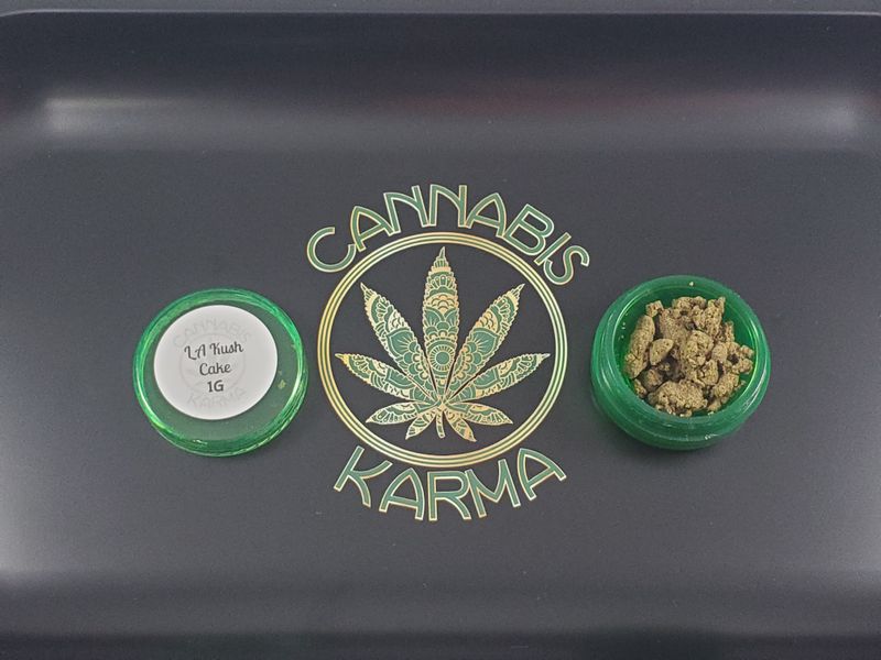 Space Dust (Cold Water Hash) LA Kush Cake | Indica/ Hybrid| 1g