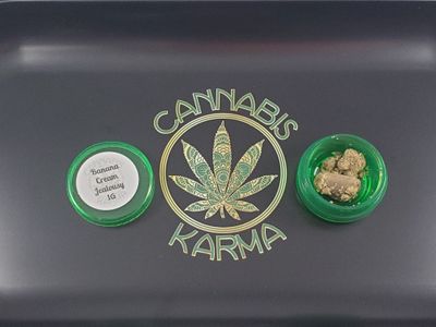 Space Dust (Cold Water Hash) Banana Cream Jealousy  | Hybrid| 1g