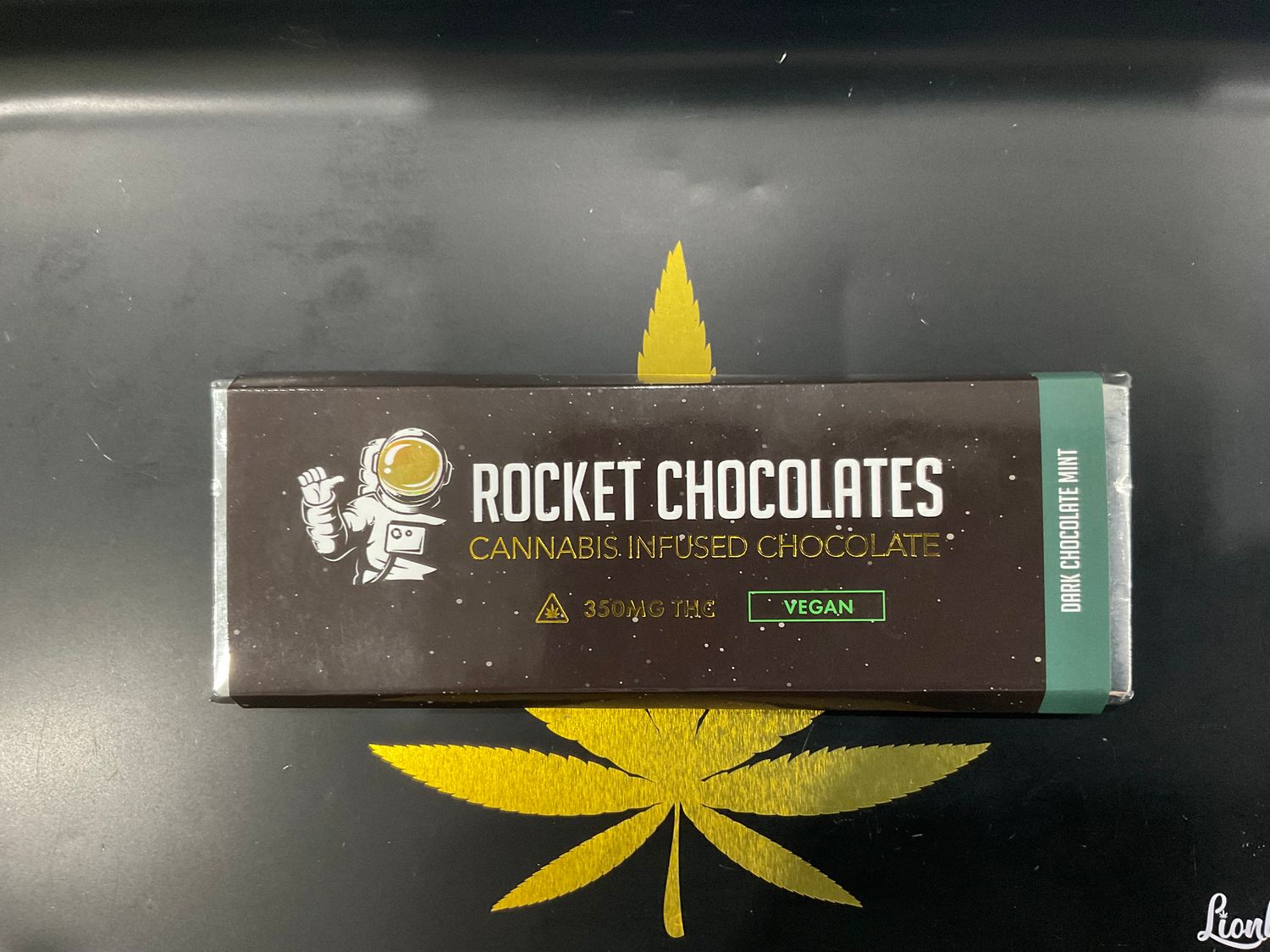 Rocket Chocolate | 350mg | 12pc Dark Chocolate Mint