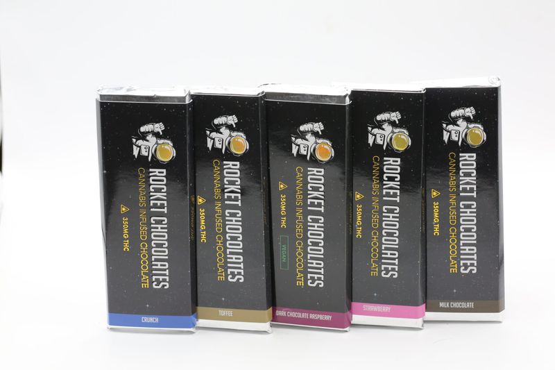 Rocket Chocolate | 350mg | 12pc Strawberry