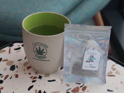 Honey Girl's Tea Bag | OG Green Tea | 50mg Medium Caffeinated