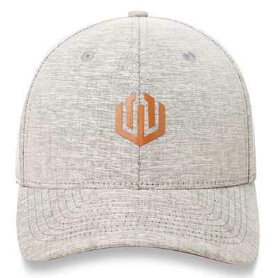 Boné aba curva estilo 6-panel rígido na cor cinza claro mesclado e com textura lisa. Na parte frontal possui a logomarca da &#39;John Roger&#39; em Silk com relevo na cor marrom. Na parte de trás do boné o fechamento é tipo snapback ajustável com regulador em plástico.