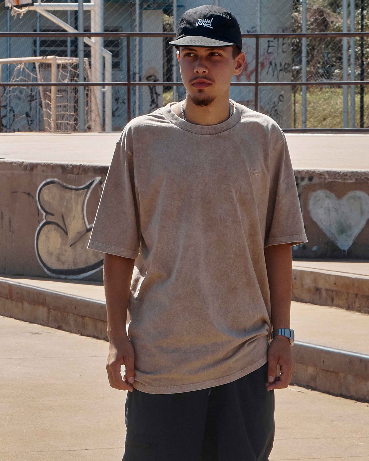 CAMISETA MARMORIZADA BORDADO - CAQUI