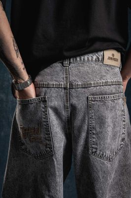 SHORTS/BERMUDAS