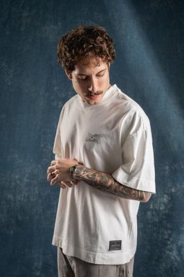 CAMISETAS ALGODÃO BOXY