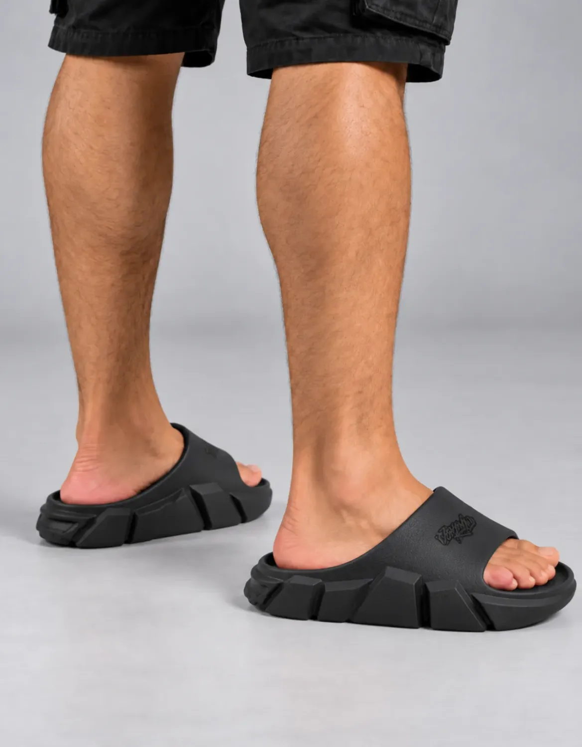 CHINELO NUVEM JOHN ROGER FLOAT - PRETO