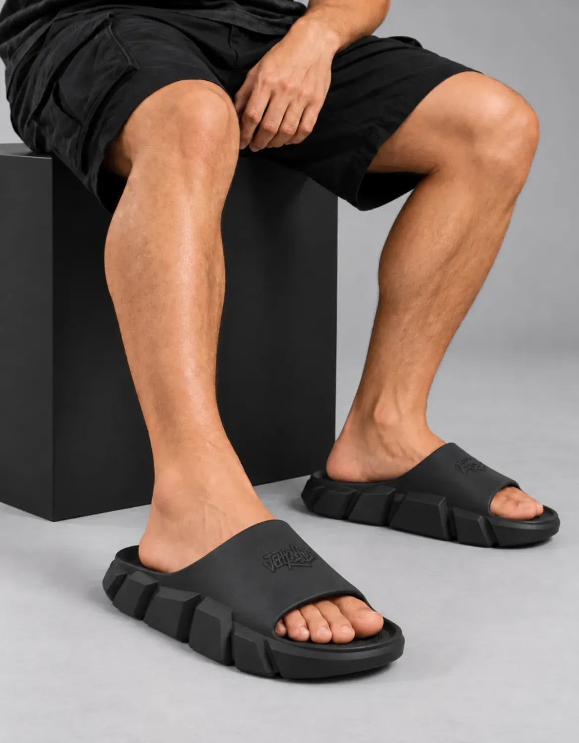 CHINELO NUVEM JOHN ROGER FLOAT - PRETO