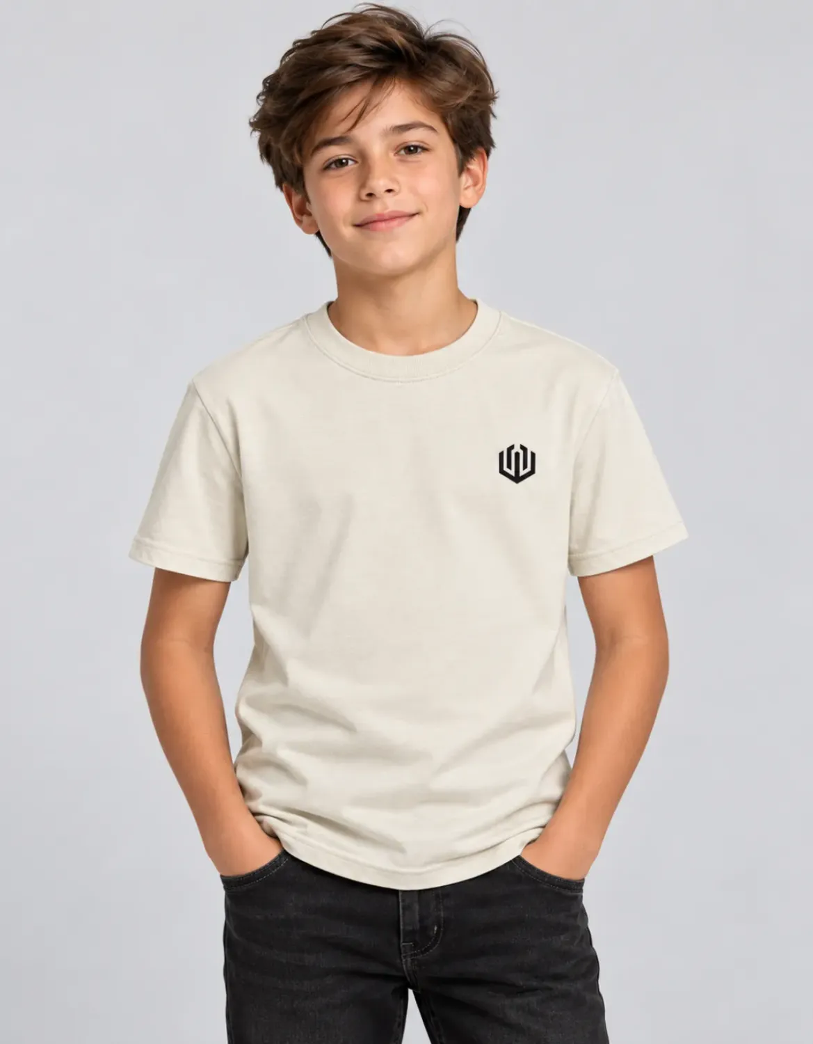 CAMISETA JUVENIL BASIC LIGHT  LOGO OFICIAL - OFF WHITE