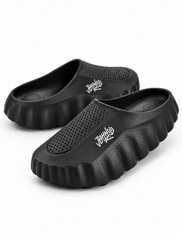 CHINELO NUVEM JOHN ROGER FUZZY - PRETO