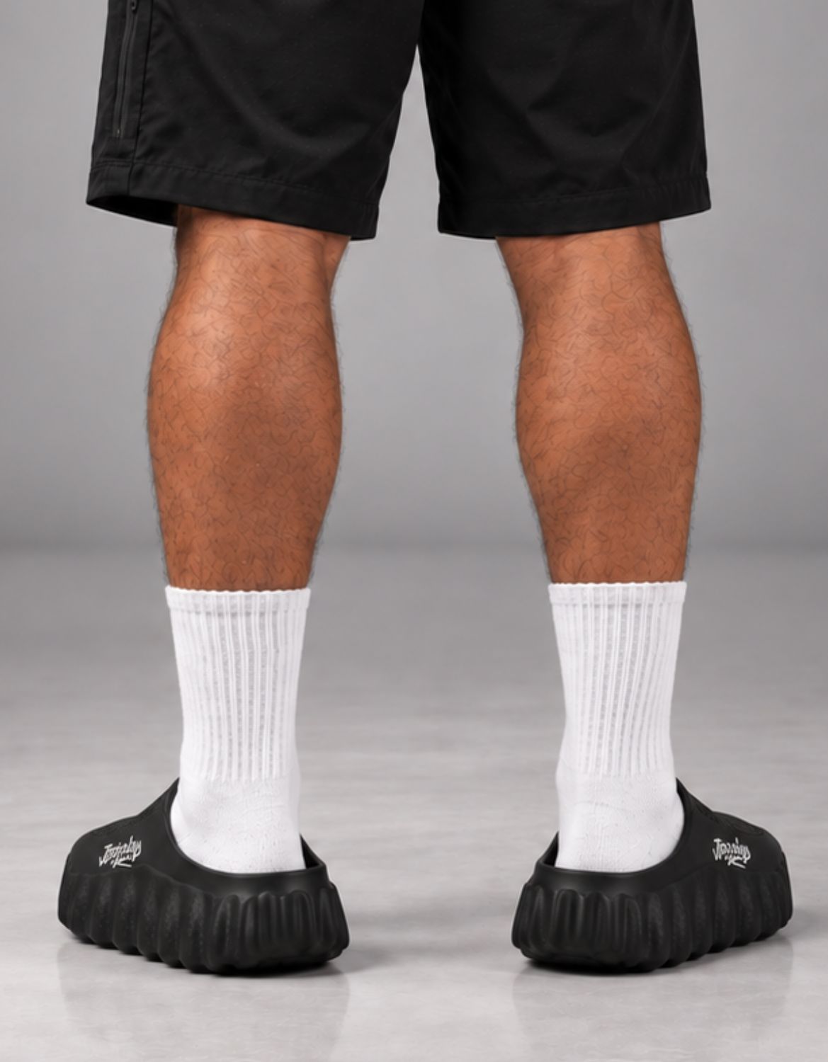 CHINELO NUVEM JOHN ROGER FUZZY - PRETO