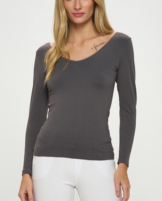 Yelete | Top | Reversible V-Neck Long Sleeve