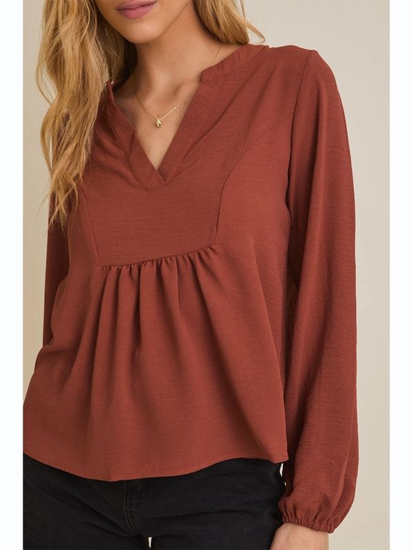Gilli | Top | V-Neck Camel