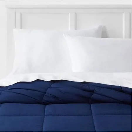 King Reversible Microfiber Solid Comforter Navy/Blue - Room Essentials MSRP $39.99