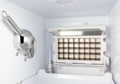 summit commercial icemaker