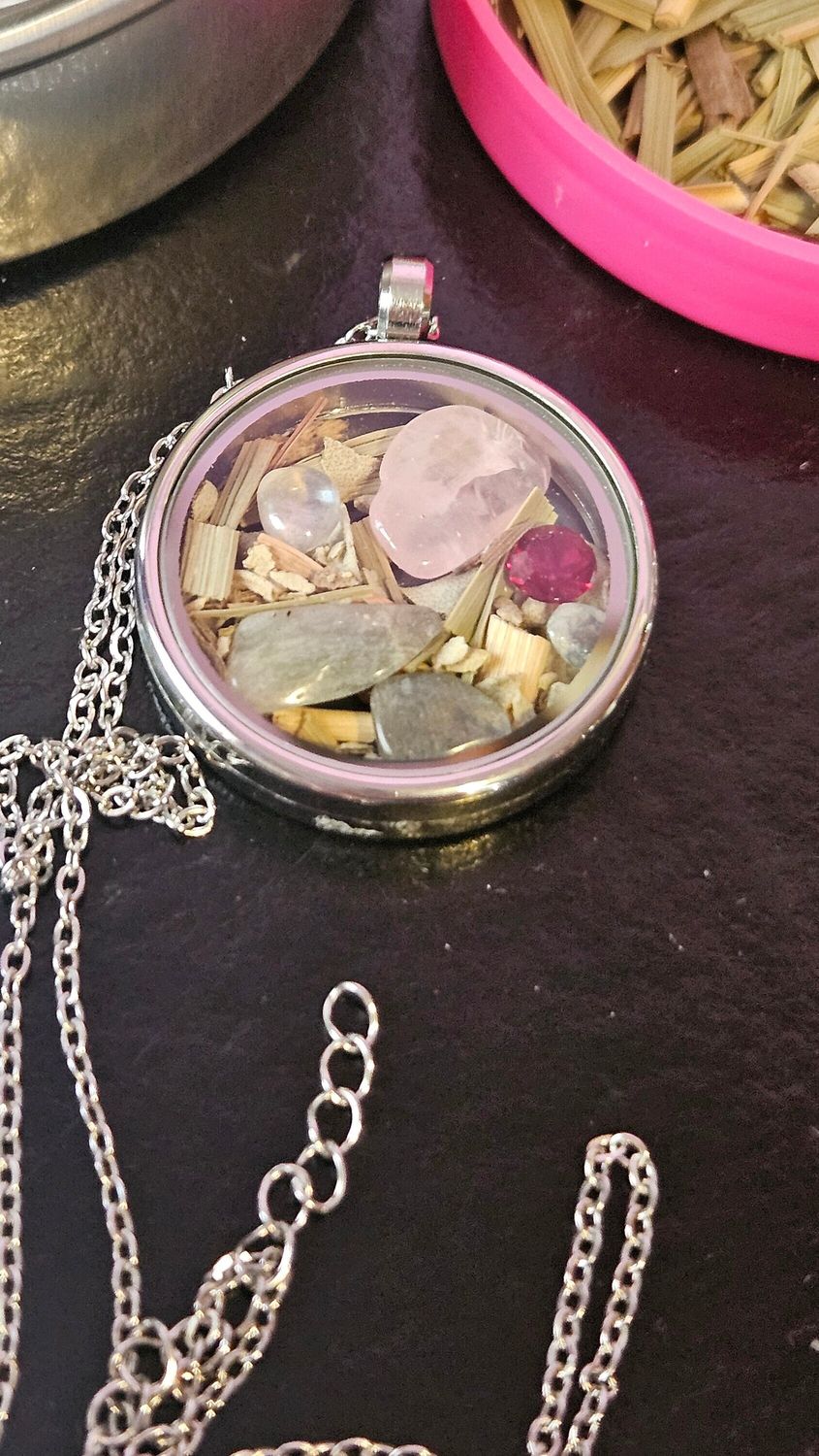 Protection and Cleansing Amulet Ritual Enchanted Talisman Ultimate protection and alignment. Repels negative energies. Cleans aura