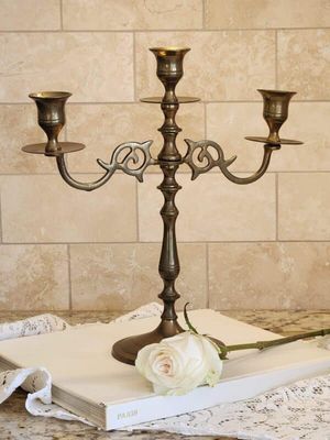 🕯️ Candle Holders