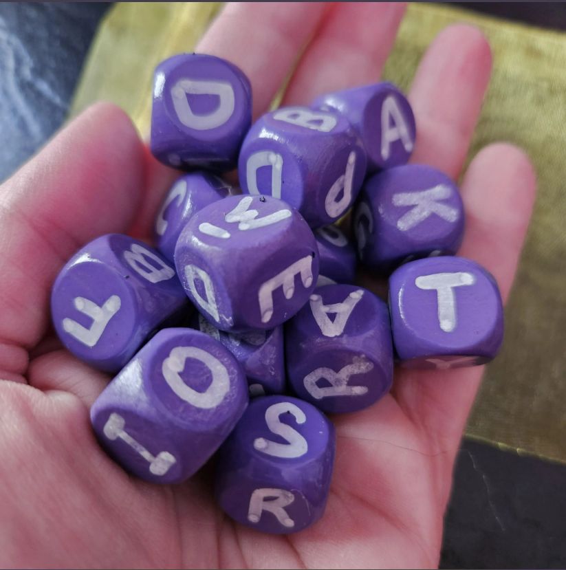 Spirit Dice for Divination and Paranormal Investigation - Purple