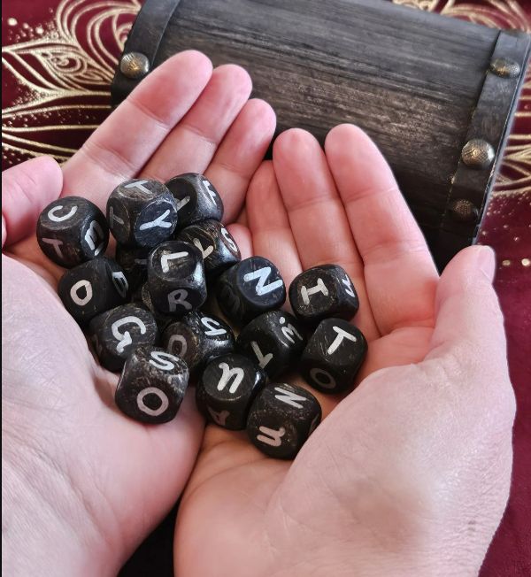 Spirit Dice for Divination and Paranormal Investigation - Black