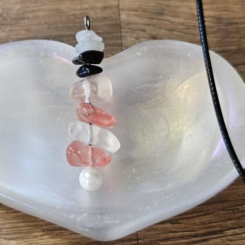 Pendant for Grounding &amp; Clarity with Message from Spirit