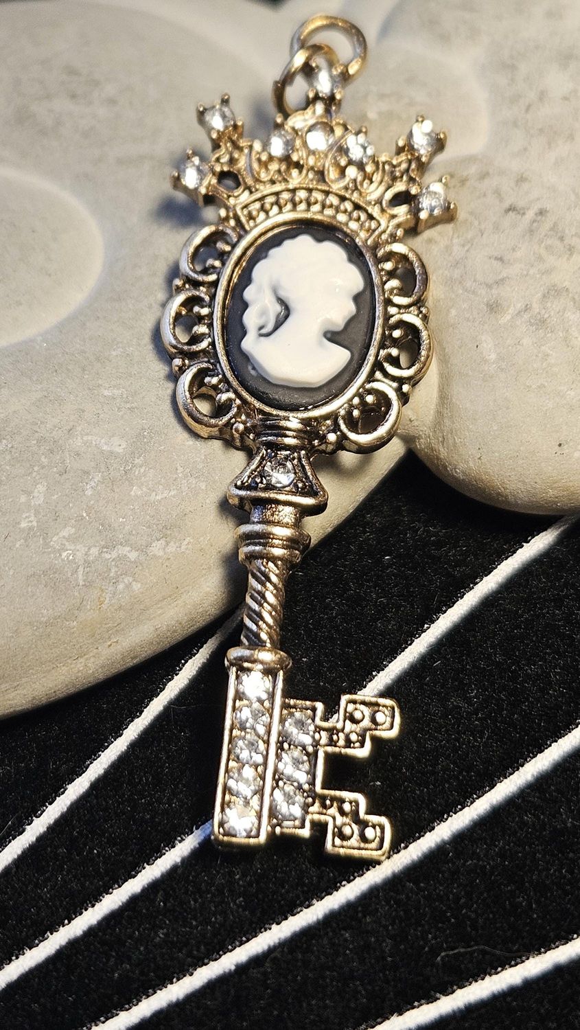 Enchanted Talisman to bring Luck Abundance Prosperity Success and so much more to your life with this amulet of witchcraft ritual