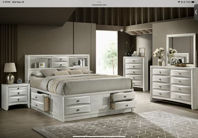 Contemporary Bedroom Suite