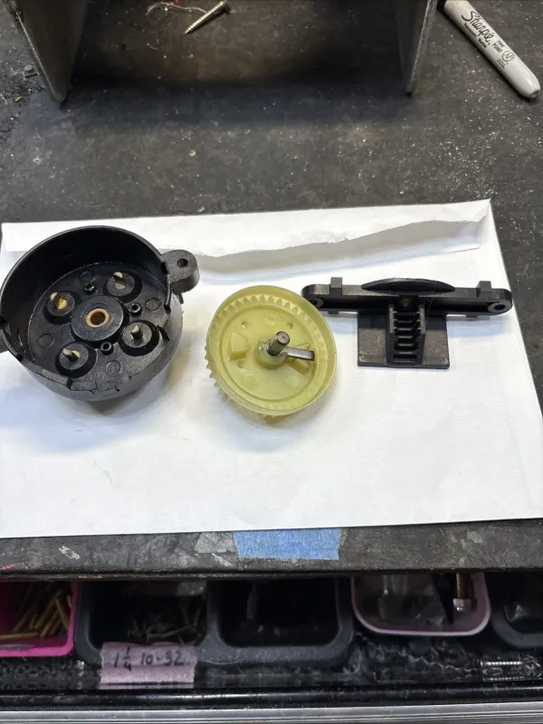 Slick Magneto Distributor Block &amp; Gear 4 Cly M3822