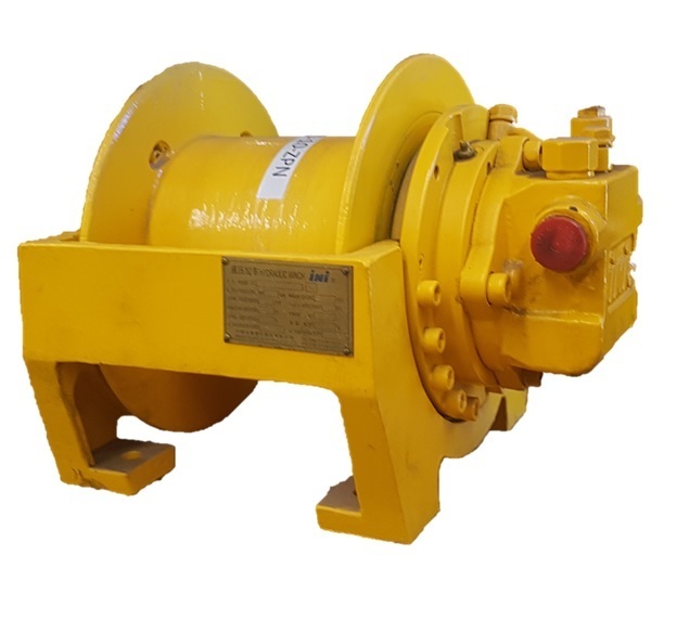 2.5 tonne Compact Hydraulic Winch