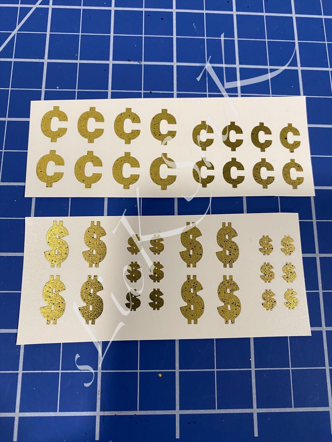 Metallic gold Money Sign