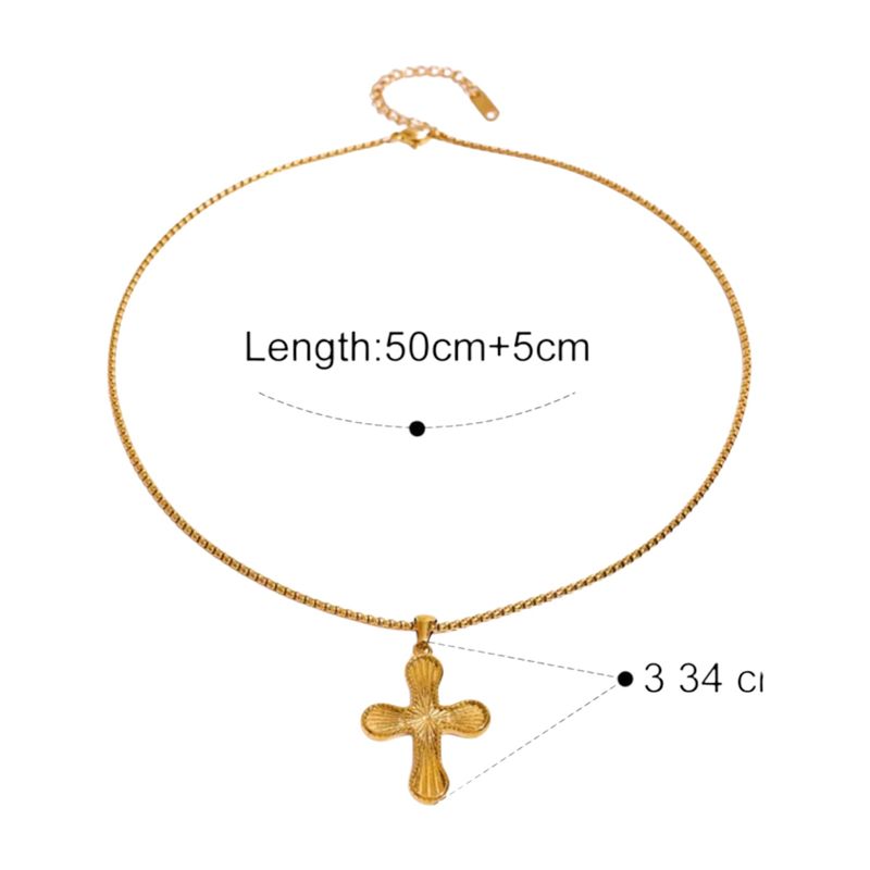 GOLDEN LUX CROSS NECKLACE